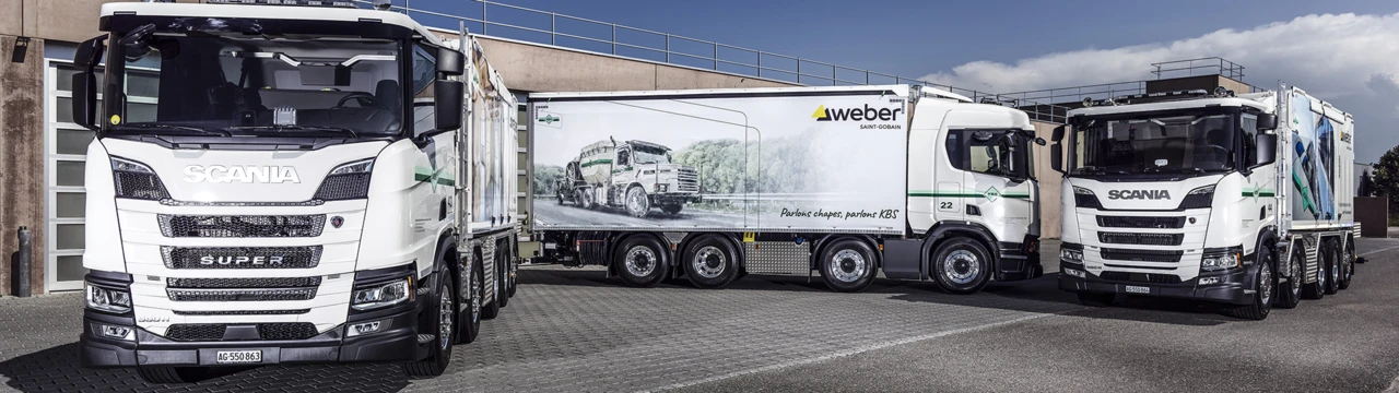 W_Team_LKW vor Standort