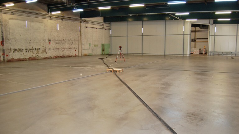 Zementgebundene Industrieböden Zementgebundene Industrieböden